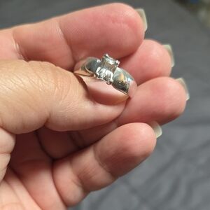 925 Sterling Silver Women's Ring with Clear Gemstones